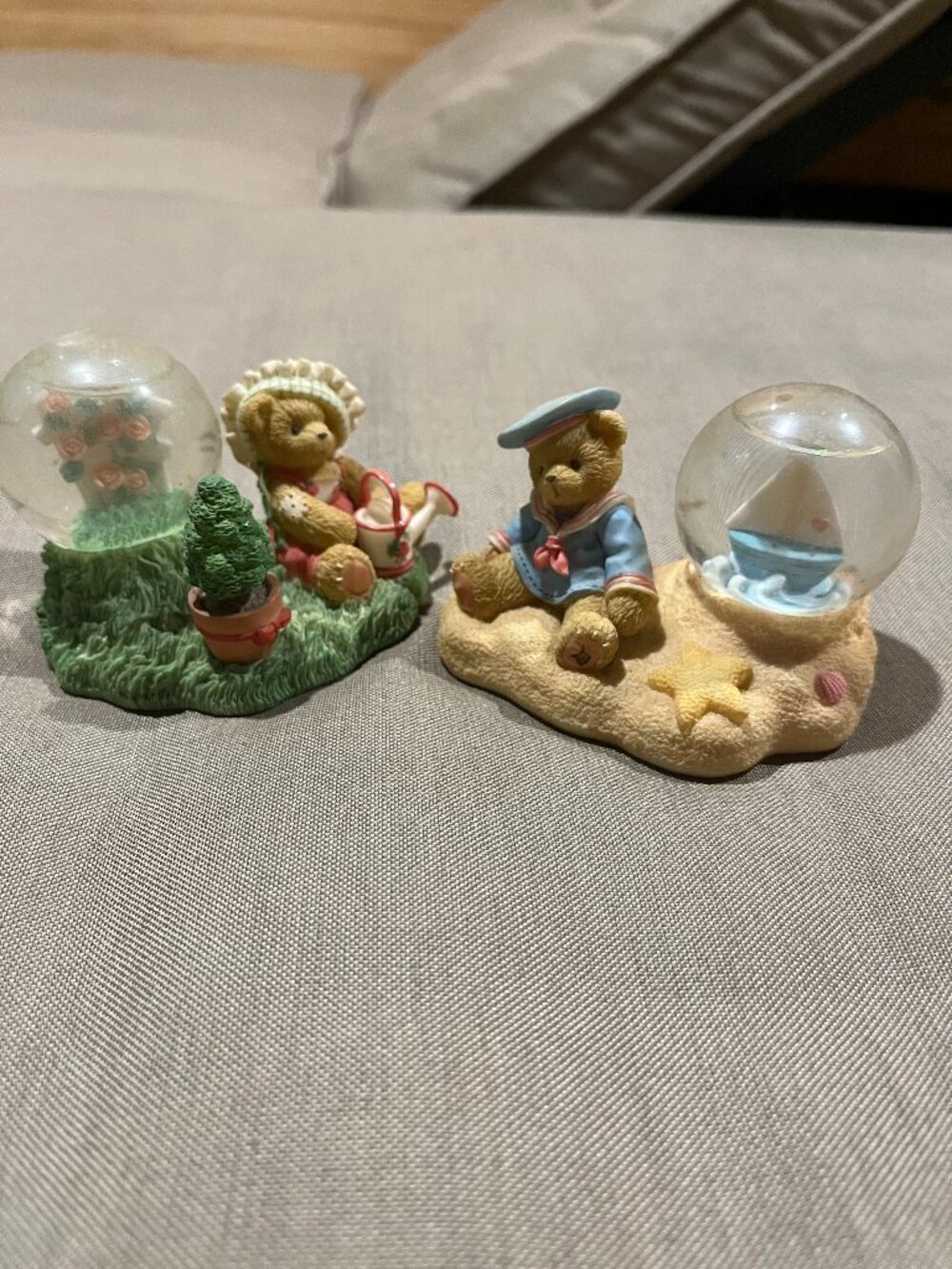 Two Cherished Teddies July and August Waterball 2001 is a small multicolor resin